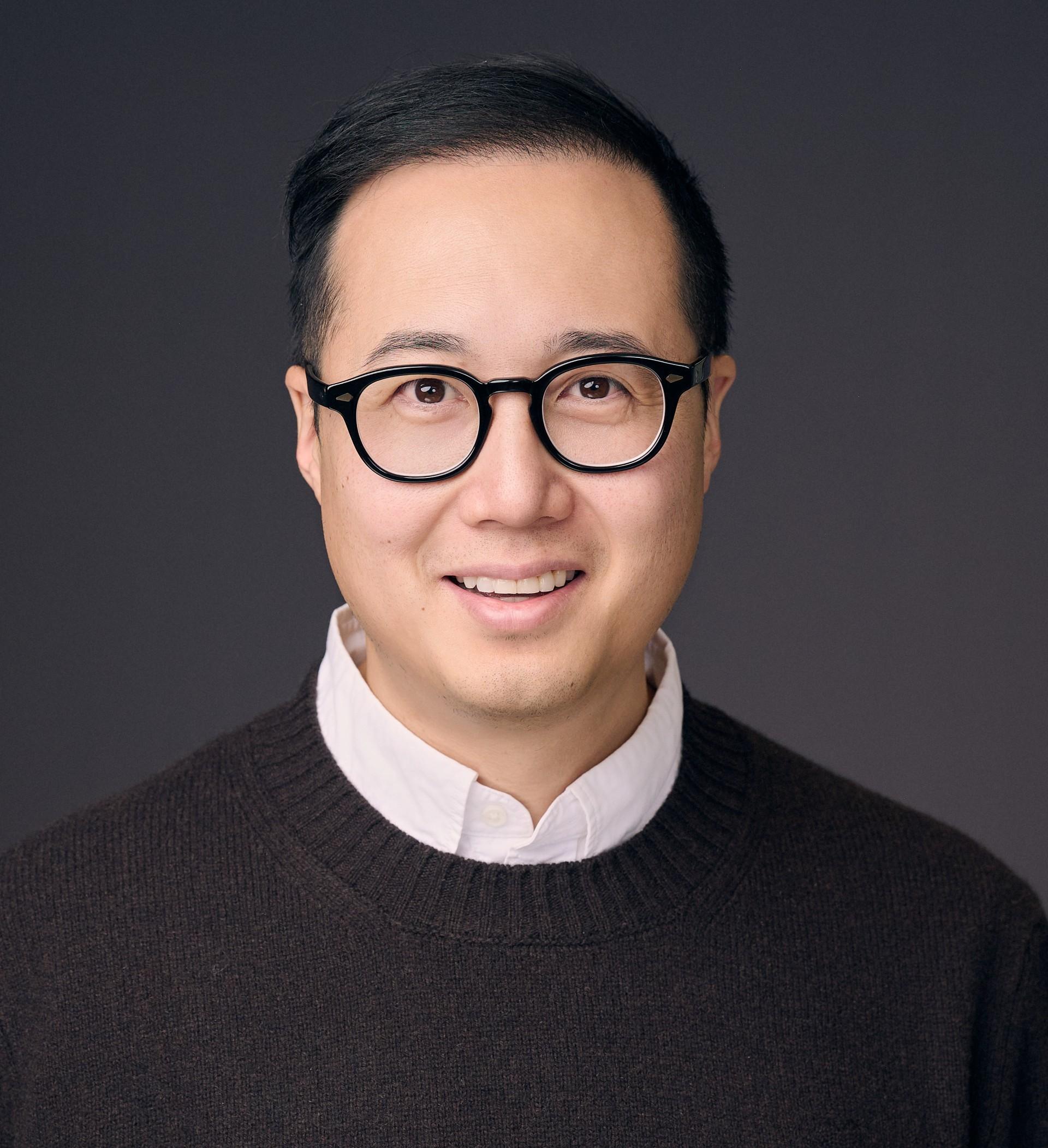 Speaker image