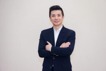 Speaker image