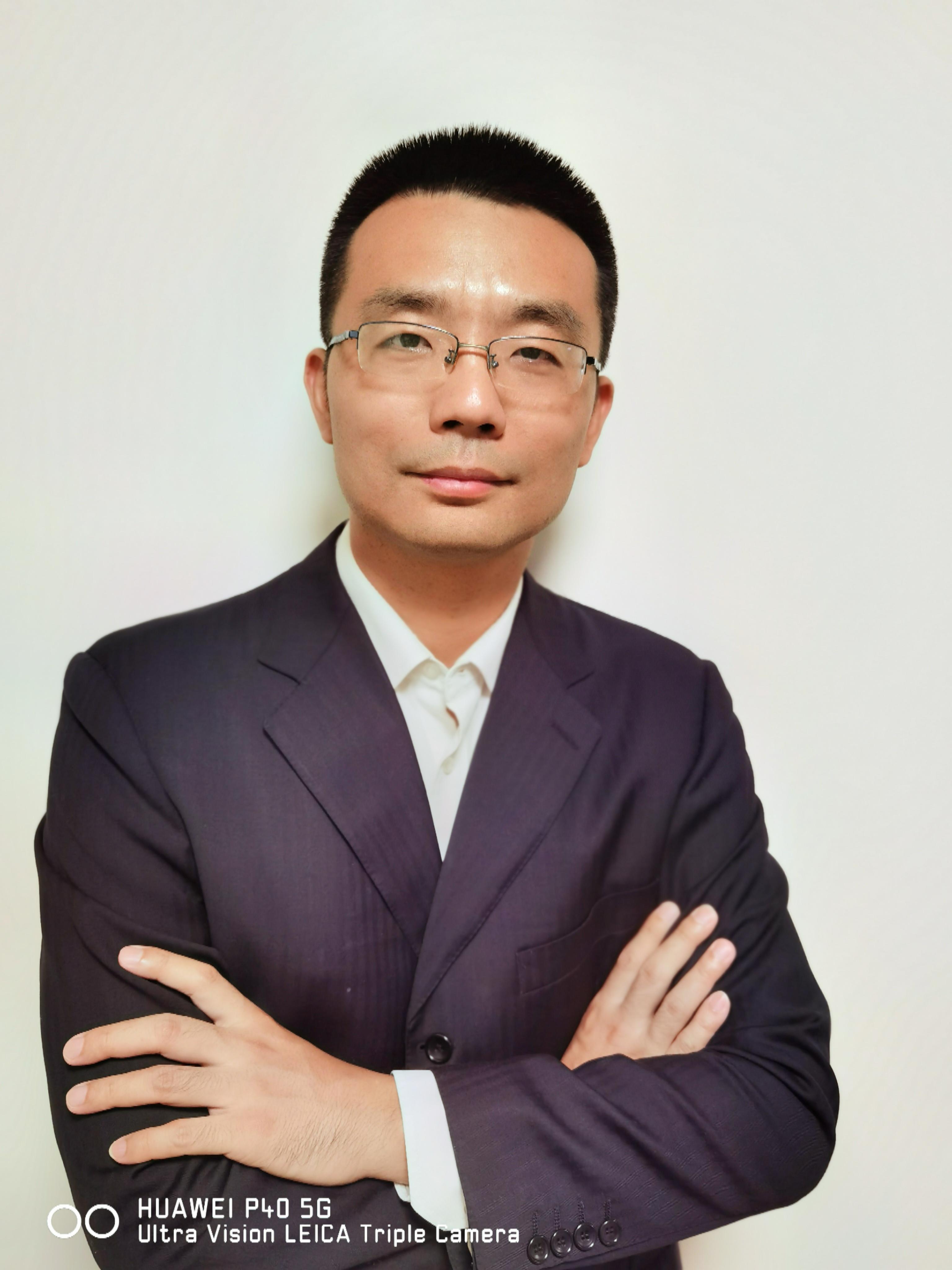 Dr. Xiong Wei