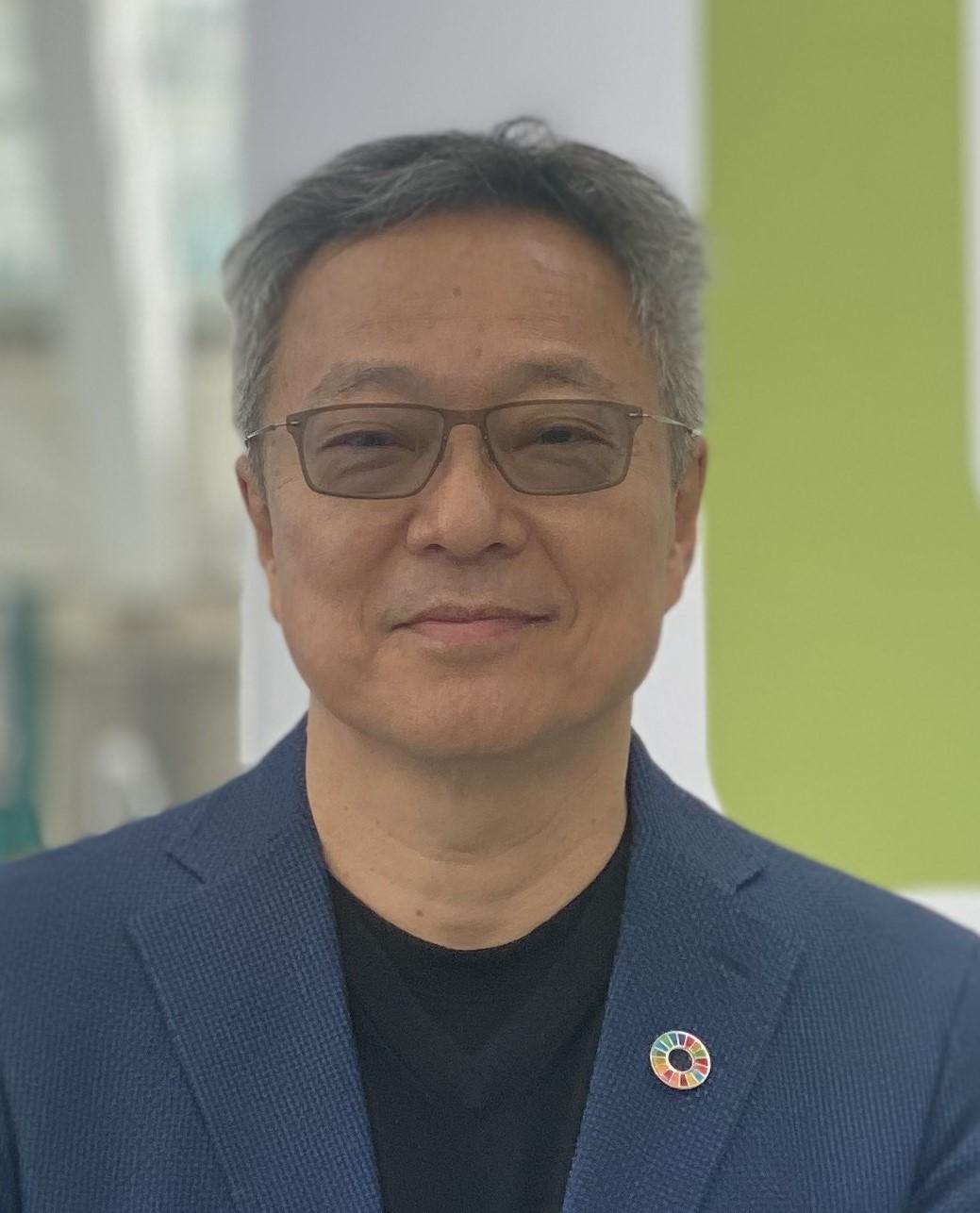 Speaker image