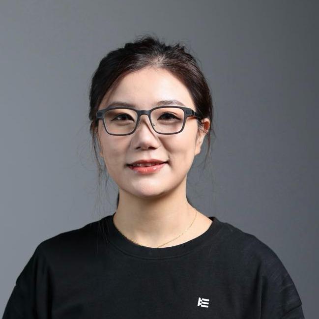 Speaker image