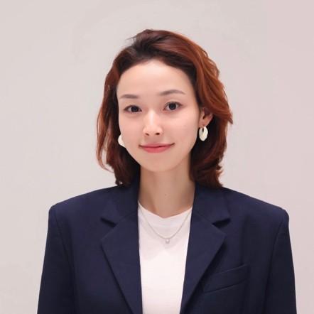 Kristine Mo